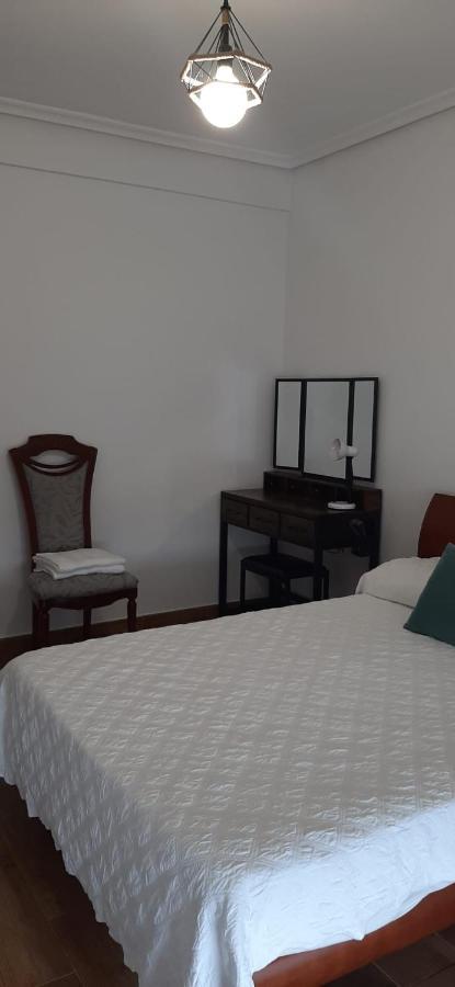 Alojamiento Casa Leon Santona Luaran gambar